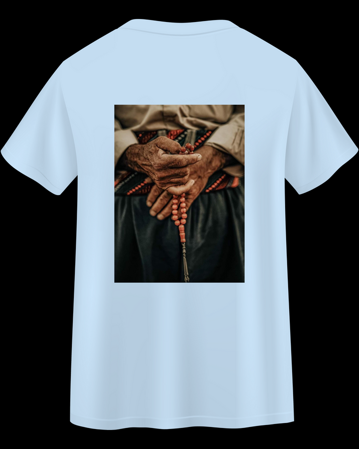 Her tîst deste xwedê de ye T-Shirt